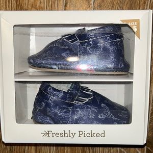 New Freshly Picked Navy Blue Harry Pottter Moccasins-5